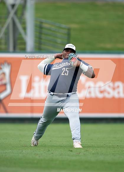 Thumbnail 3 in 43rd Annual FACA South All-Stars vs West All-Stars photogallery.