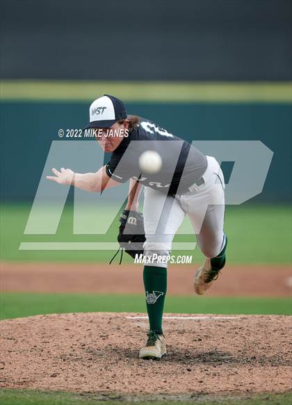 Thumbnail 3 in 43rd Annual FACA South All-Stars vs West All-Stars photogallery.
