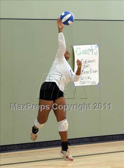 Thumbnail 3 in Capital Christian vs. Bear River (Lady Rams Classic) photogallery.