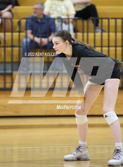 Thumbnail 1 in Walled Lake Western @ Adams photogallery.