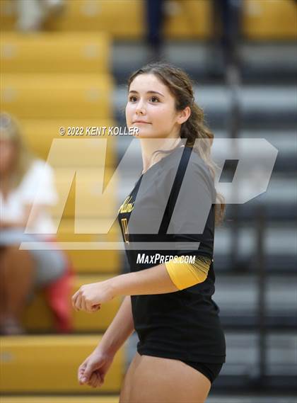 Thumbnail 3 in Walled Lake Western @ Adams photogallery.