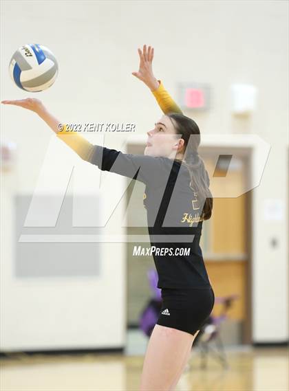 Thumbnail 2 in Walled Lake Western @ Adams photogallery.