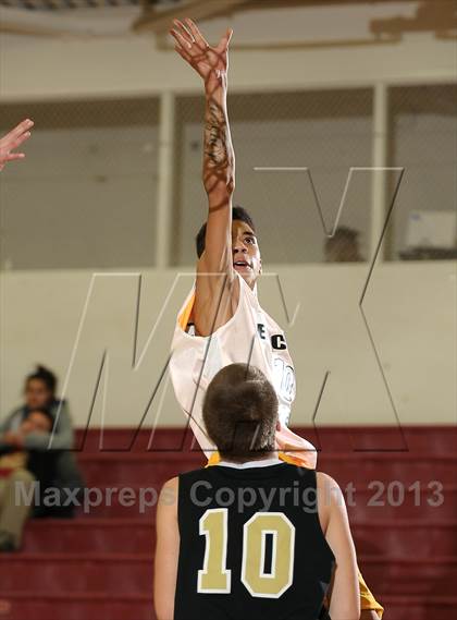 Thumbnail 2 in Golden Sierra @ Encina Prep photogallery.