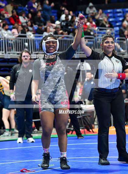 Thumbnail 2 in UIL 5A/6A State Championships - Session 2 (pt 2) photogallery.