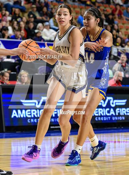 Thumbnail 2 in Fort Thomas vs Joseph City (AIA 1A Final) photogallery.