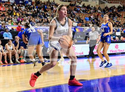 Thumbnail 2 in Fort Thomas vs Joseph City (AIA 1A Final) photogallery.