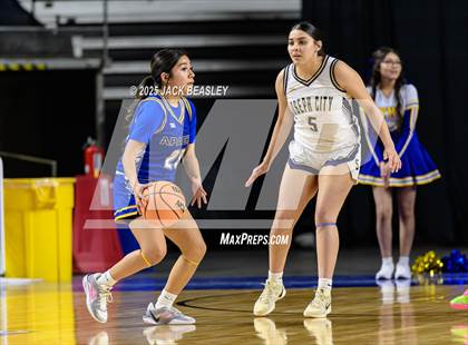 Thumbnail 1 in Fort Thomas vs Joseph City (AIA 1A Final) photogallery.