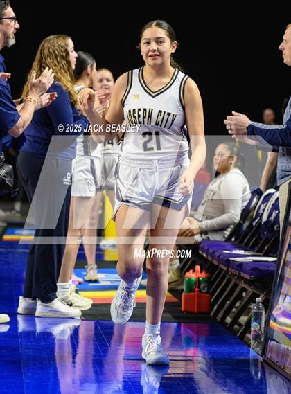Thumbnail 2 in Fort Thomas vs Joseph City (AIA 1A Final) photogallery.