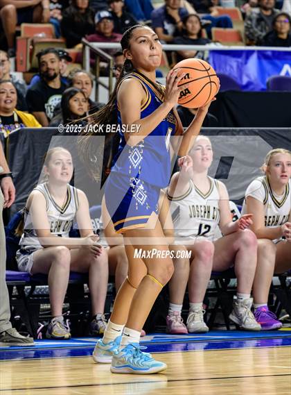 Thumbnail 1 in Fort Thomas vs Joseph City (AIA 1A Final) photogallery.