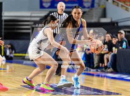 Thumbnail 1 in Fort Thomas vs Joseph City (AIA 1A Final) photogallery.
