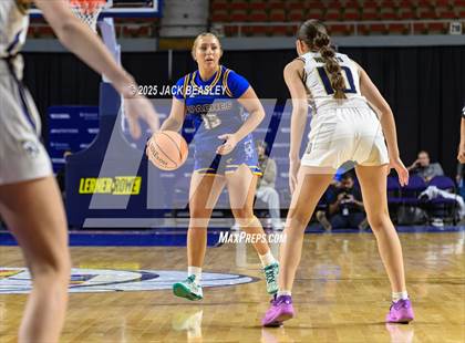 Thumbnail 2 in Fort Thomas vs Joseph City (AIA 1A Final) photogallery.