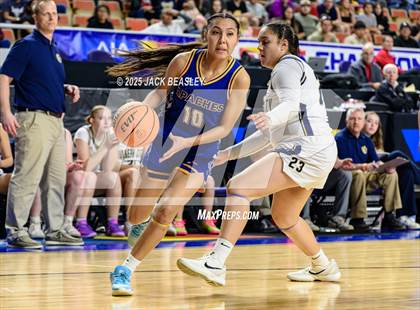 Thumbnail 2 in Fort Thomas vs Joseph City (AIA 1A Final) photogallery.