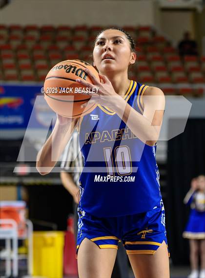 Thumbnail 1 in Fort Thomas vs Joseph City (AIA 1A Final) photogallery.