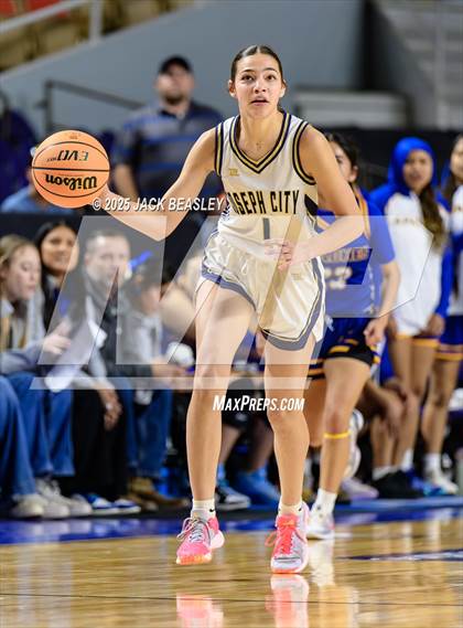 Thumbnail 2 in Fort Thomas vs Joseph City (AIA 1A Final) photogallery.