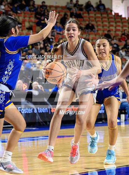 Thumbnail 1 in Fort Thomas vs Joseph City (AIA 1A Final) photogallery.