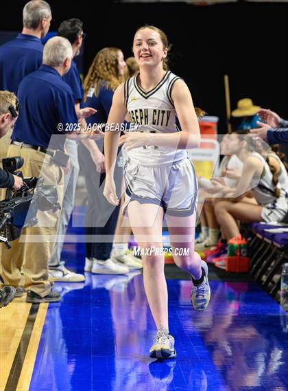 Thumbnail 2 in Fort Thomas vs Joseph City (AIA 1A Final) photogallery.