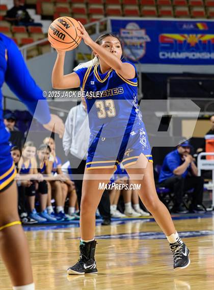 Thumbnail 1 in Fort Thomas vs Joseph City (AIA 1A Final) photogallery.