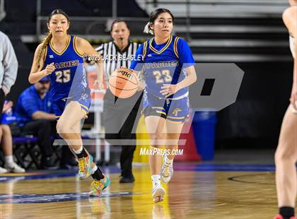 Thumbnail 1 in Fort Thomas vs Joseph City (AIA 1A Final) photogallery.