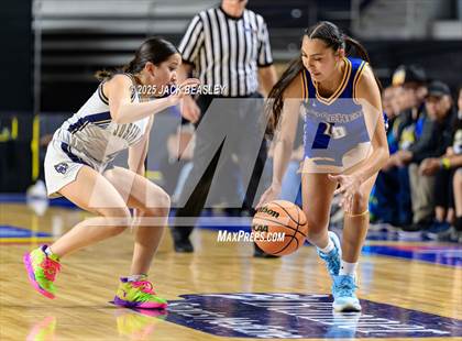 Thumbnail 3 in Fort Thomas vs Joseph City (AIA 1A Final) photogallery.