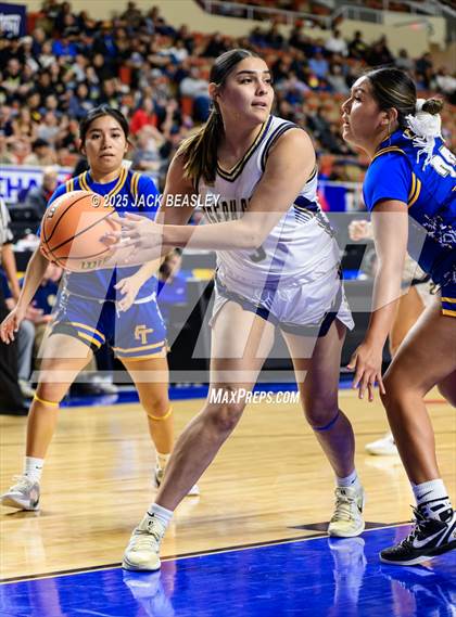Thumbnail 1 in Fort Thomas vs Joseph City (AIA 1A Final) photogallery.