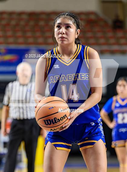 Thumbnail 1 in Fort Thomas vs Joseph City (AIA 1A Final) photogallery.