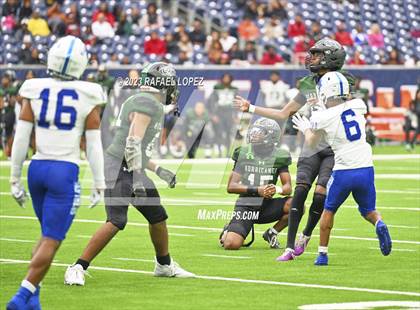 Thumbnail 3 in King vs. Fort Bend Hightower (UIL Football 6A D2 Region 3 Regional) photogallery.