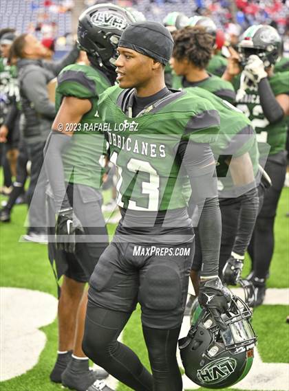 Thumbnail 3 in King vs. Fort Bend Hightower (UIL Football 6A D2 Region 3 Regional) photogallery.