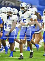 Photo from the gallery "King vs. Fort Bend Hightower (UIL Football 6A D2 Region 3 Regional)"