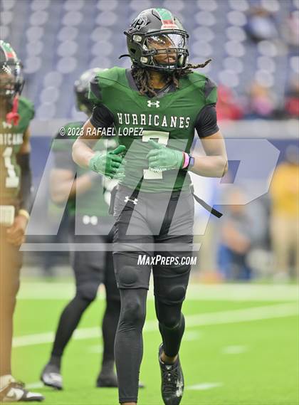 Thumbnail 3 in King vs. Fort Bend Hightower (UIL Football 6A D2 Region 3 Regional) photogallery.