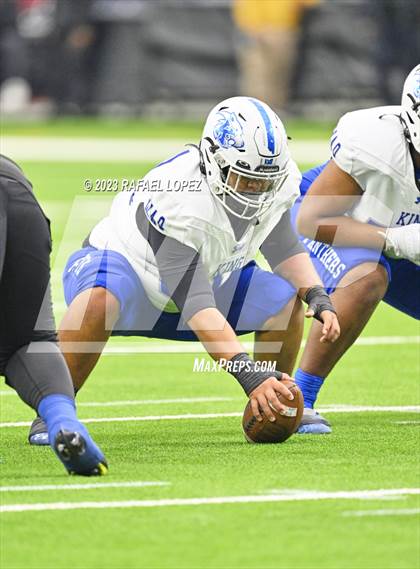Thumbnail 3 in King vs. Fort Bend Hightower (UIL Football 6A D2 Region 3 Regional) photogallery.