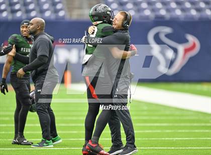 Thumbnail 1 in King vs. Fort Bend Hightower (UIL Football 6A D2 Region 3 Regional) photogallery.