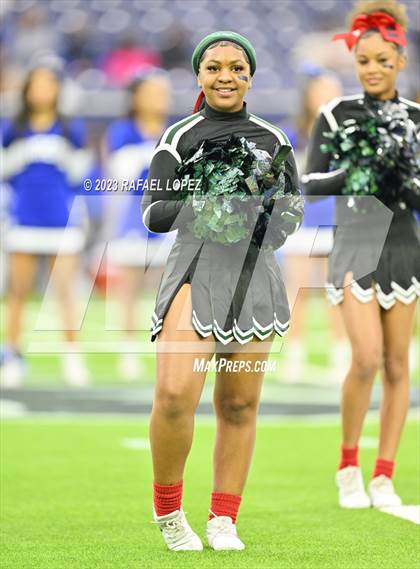 Thumbnail 3 in King vs. Fort Bend Hightower (UIL Football 6A D2 Region 3 Regional) photogallery.