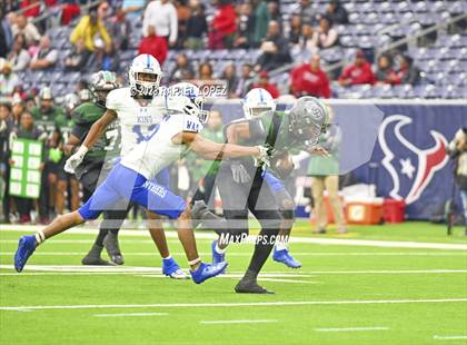 Thumbnail 2 in King vs. Fort Bend Hightower (UIL Football 6A D2 Region 3 Regional) photogallery.