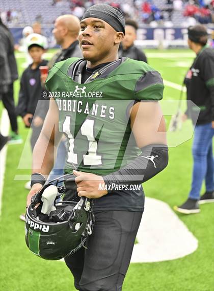 Thumbnail 3 in King vs. Fort Bend Hightower (UIL Football 6A D2 Region 3 Regional) photogallery.