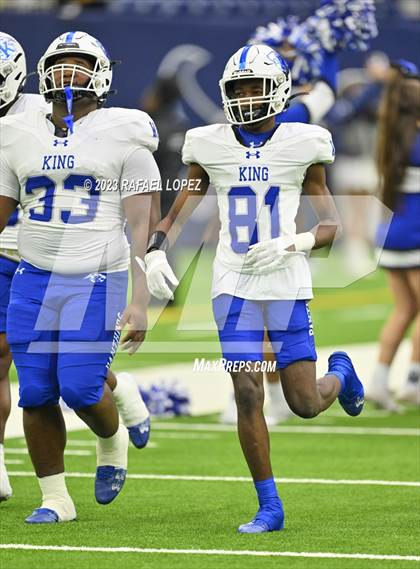 Thumbnail 3 in King vs. Fort Bend Hightower (UIL Football 6A D2 Region 3 Regional) photogallery.