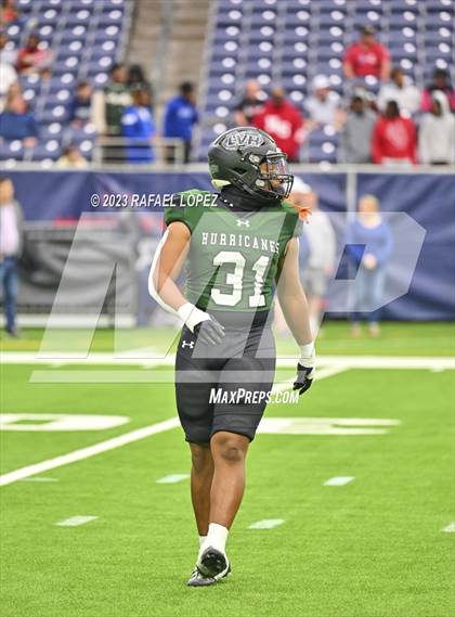 Thumbnail 2 in King vs. Fort Bend Hightower (UIL Football 6A D2 Region 3 Regional) photogallery.