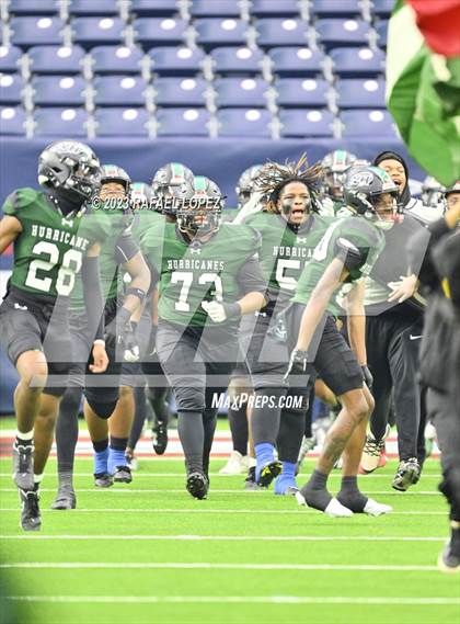 Thumbnail 3 in King vs. Fort Bend Hightower (UIL Football 6A D2 Region 3 Regional) photogallery.