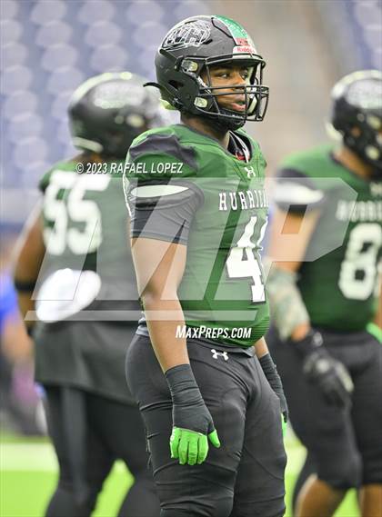 Thumbnail 1 in King vs. Fort Bend Hightower (UIL Football 6A D2 Region 3 Regional) photogallery.