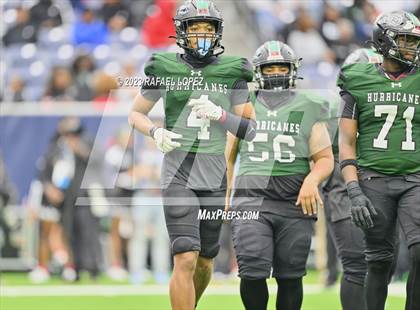Thumbnail 1 in King vs. Fort Bend Hightower (UIL Football 6A D2 Region 3 Regional) photogallery.