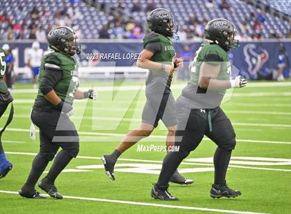 Thumbnail 3 in King vs. Fort Bend Hightower (UIL Football 6A D2 Region 3 Regional) photogallery.