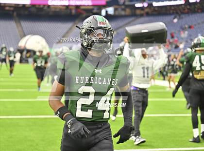 Thumbnail 1 in King vs. Fort Bend Hightower (UIL Football 6A D2 Region 3 Regional) photogallery.