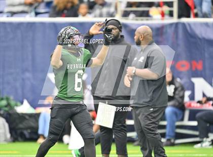 Thumbnail 1 in King vs. Fort Bend Hightower (UIL Football 6A D2 Region 3 Regional) photogallery.