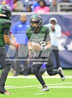 Photo from the gallery "King vs. Fort Bend Hightower (UIL Football 6A D2 Region 3 Regional)"