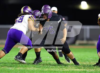 Thumbnail 2 in Lynwood vs. Compton Early College photogallery.