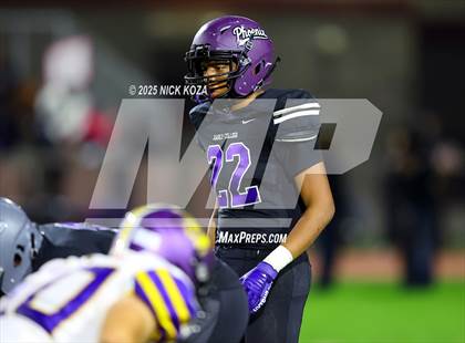 Thumbnail 2 in Lynwood vs. Compton Early College photogallery.