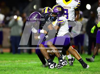 Thumbnail 1 in Lynwood vs. Compton Early College photogallery.