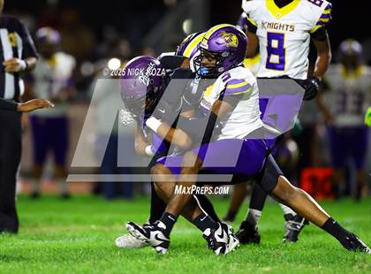 Thumbnail 2 in Lynwood vs. Compton Early College photogallery.