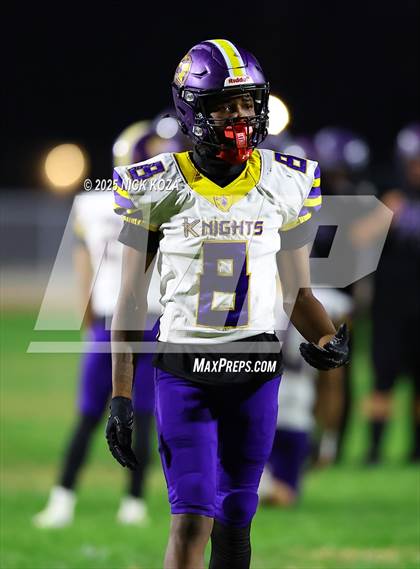 Thumbnail 2 in Lynwood vs. Compton Early College photogallery.