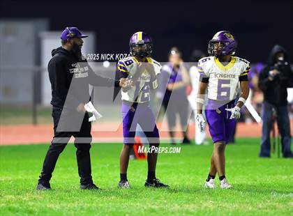 Thumbnail 2 in Lynwood vs. Compton Early College photogallery.