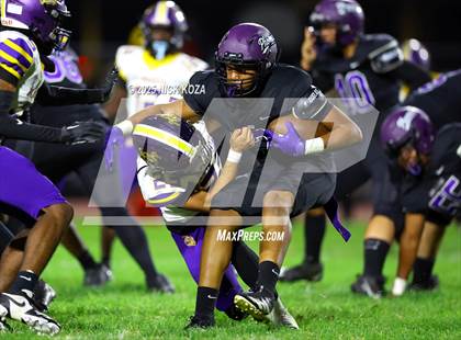 Thumbnail 2 in Lynwood vs. Compton Early College photogallery.